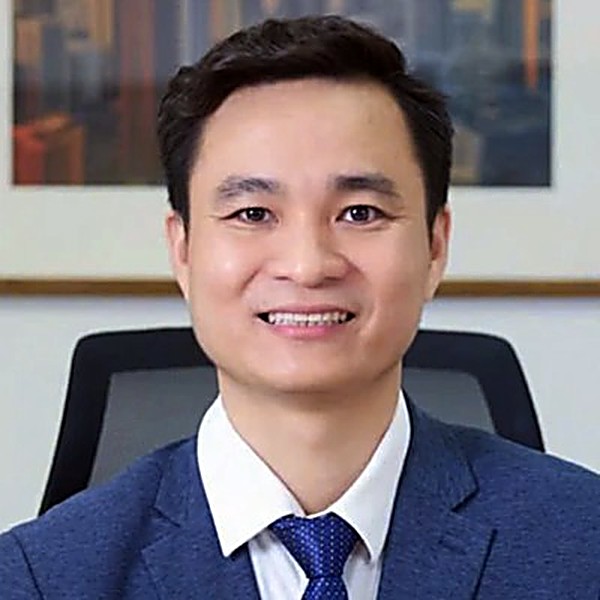 Ông Vũ Văn Luân - Giám đốc Marketing & Kinh doanh, Bệnh viện Việt Pháp Hà Nội